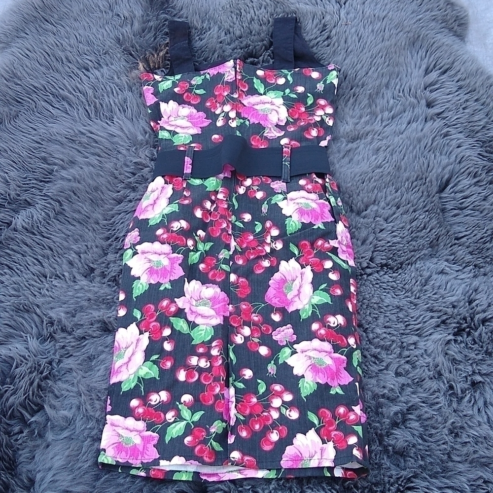 CHERRY Flower Rockabilly Dress - Picture 5 of 8